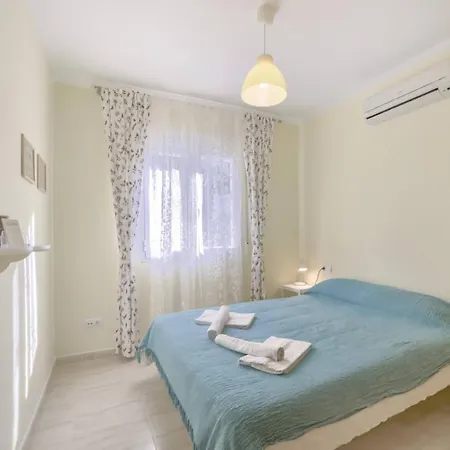 Rosa - Plusholidays * Calpe
